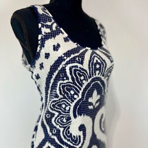 I.N.C. International Concepts Sequin Sleeveless Top Sz Small Women’s Blue White